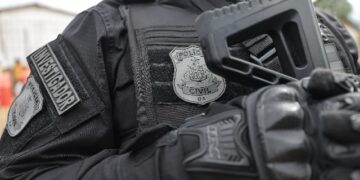 Polícia Civil desarticula laboratório de drogas e apreende fuzil e mais de 160 quilos de cocaína em Cafarnaum