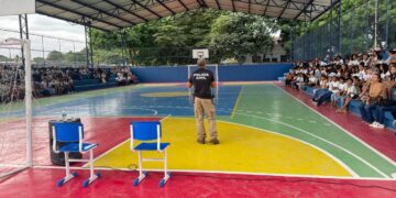 Polícia Civil promove palestra sobre violência escolar em Arraial d’Ajuda