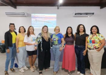 Cuidadores de Porto Seguro são capacitados para atendimento nas escolas