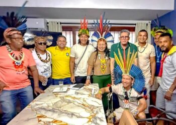 Prefeito Jânio Natal reafirma apoio aos indígenas da Aldeia Velha