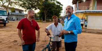 Prefeito Robério vistoria obras do Centro de Cirurgias Eletivas e pavimentações no Dinah Borges e Alto da Boa Vista