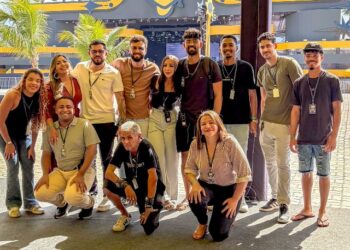 Alegria e fé marcam abertura do Planeta Jovem 2026