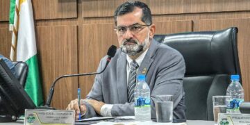 COMUNICADO: Devido as fortes chuvas, não haverá expediente externo nos dias 14 e 15 na Câmara de Eunápolis
