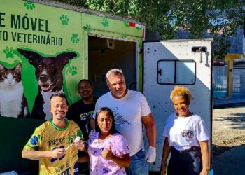 Vacinação antirrábica reúne cerca de mil pets em Porto Seguro