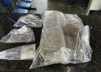 POLÍCIA MILITAR Apreende mais de 3 KG de maconha em Itamaraju