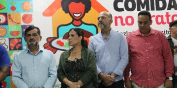 Autoridades inauguram a COZINHA COMUNITÁRIA MUNICIPAL, que irá fornecer 800 marmitas diárias de alimentação a pessoas carentes…