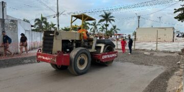 Prefeitura de Porto Seguro acelera obras de requalificação da Rua do Golfo e promove transformação urbana no Centro da cidade