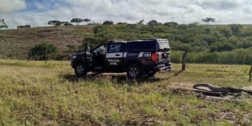 Polícia Civil apreende facões durante investigação de ameaça contra mulher em Coronel João Sá