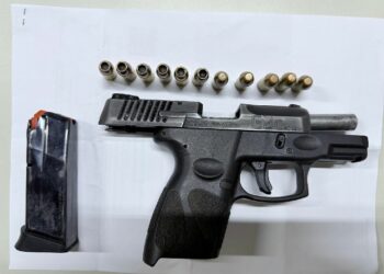 PMBA APREENDE ARMA DE FOGO E RECUPERA MOTOCICLETA COM RESTRIÇÃO DE FURTO/ROUBO EM NOVA CARAÍVA