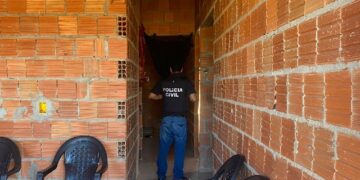 Investigada por tentativa de homicídio de familiares é presa em Muquém do São Francisco