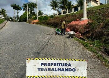 Ladeira do Village recebe serviços de recuperação e manutenção
