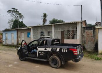 POLÍCIA CIVIL PRENDE INDIVÍDUO POR TRÁFICO DE DROGAS E POSSE DE MUNIÇÕES DE USO RESTRITO DURANTE DILIGÊNCIAS PARA LOCALIZAR TRÊS ADOLESCENTES DESAPARECIDAS