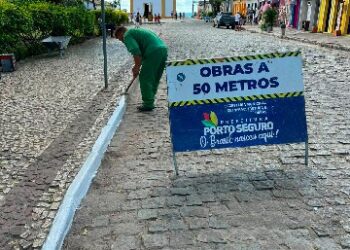 Arraial d’Ajuda recebe força-tarefa de manutenção para os festejos de Nossa Senhora d’Ajuda