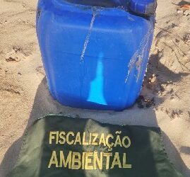 Semac alerta sobre recipiente com produto químico encontrado na Praia de Barramares