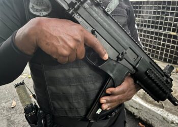 POLÍCIA CIVIL CUMPRE, EM PORTO SEGURO, MANDADO DE PRISÃO EXPEDIDO PELO TJ DE GOIÁS CONTRA INVESTIGADO POR CRIMES CONTRA A ORDEM TRIBUTÁRIA, FALSIDADE IDEOLÓGICA E ASSOCIAÇÃO CRIMINOSA