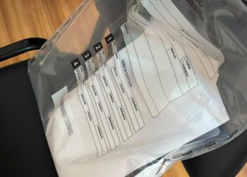 Polícia Civil apreende computadores, documentos e registros utilizados em esquema de golpes contra idosos