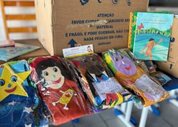 Educação de Eunápolis ganha reforço com novos kits de brinquedoteca nas escolas municipais