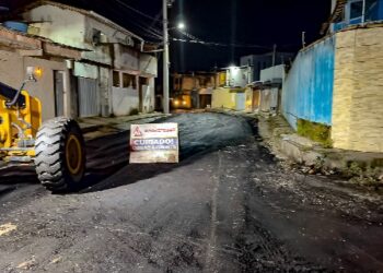 Prefeitura de Porto Seguro realiza recuperação de ruas e recapeamento nos bairros Mirante e Sapoti