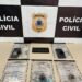 POLÍCIA CIVIL CUMPRE DOIS MANDADOS DE BUSCA E APREENSÃO DOMICILIAR, APREENDE DROGAS, R$20.000,00 EM ESPÉCIE E PRENDE DOIS HOMENS EM FLAGRANTE EM OPERAÇÃO CONTRA O TRÁFICO DE DROGAS EM EUNÁPOLIS