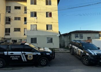 POLÍCIA CIVIL DA BAHIA CUMPRE MANDADOS DE BUSCA E APREENSÃO EM IMÓVEIS LIGADOS A INVESTIGADOS POR TRÁFICO DE DROGAS EM PORTO SEGURO