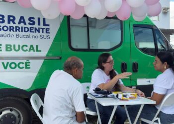 Prefeitura de Eunápolis promove Feira da Saúde do Outubro Rosa no bairro Pequi