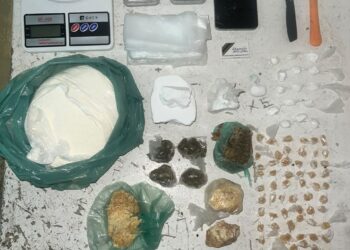 PMBA prende homem por tráfico de drogas em Teixeira de Freitas